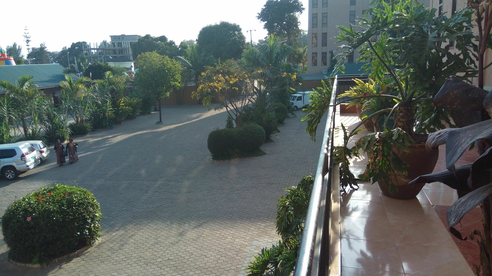 Lush Garden Hotel Arusha Buitenkant foto