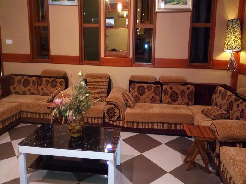 Lush Garden Hotel Arusha Buitenkant foto